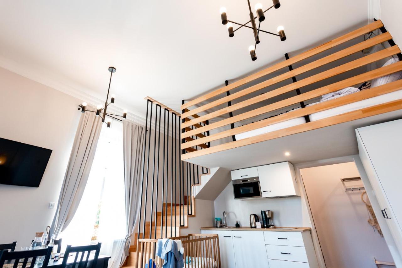 Boho House Aparthotel Ustrzyki Dolne Exterior photo