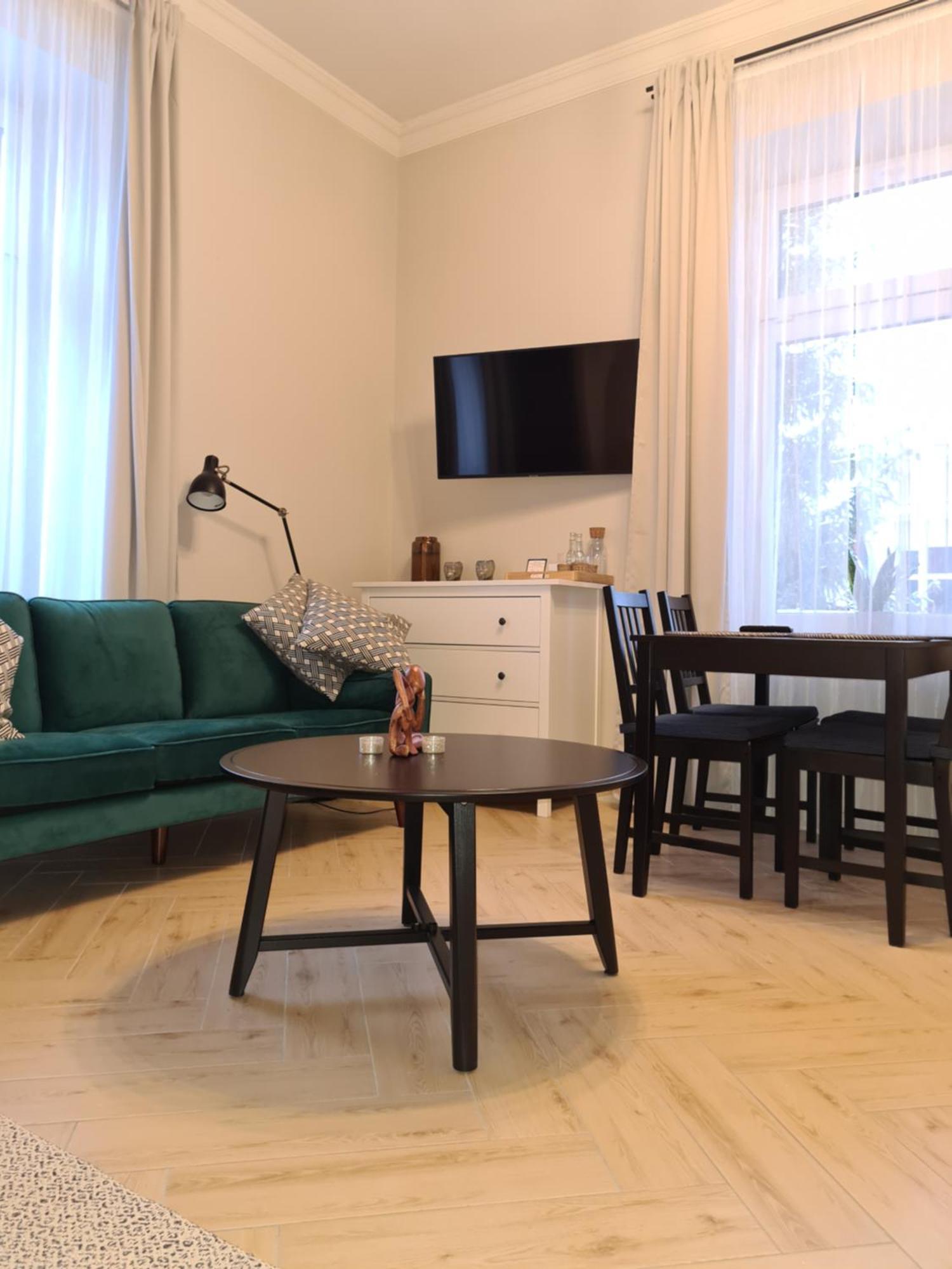 Boho House Aparthotel Ustrzyki Dolne Exterior photo
